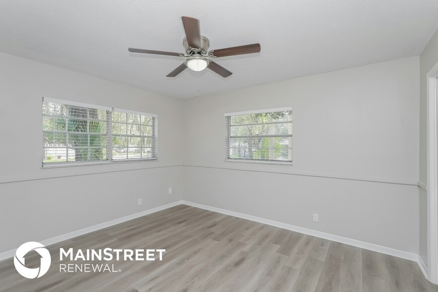 Building Photo - 2204 Tanglewood Way