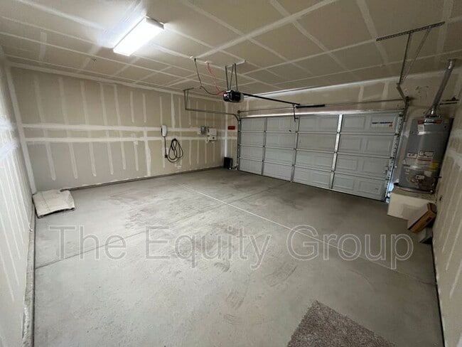 Building Photo - 4526 W Flagstaff Ave