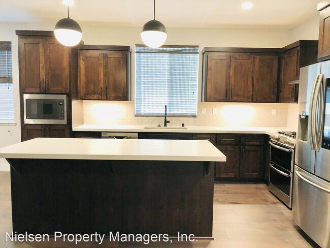 Building Photo - 3 br, 3 bath House - 3 Jupes Ct