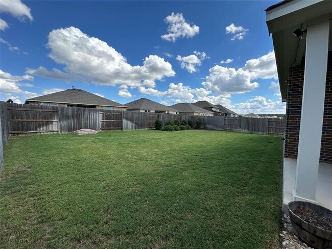 Building Photo - 2504 Dapple Gray Ln