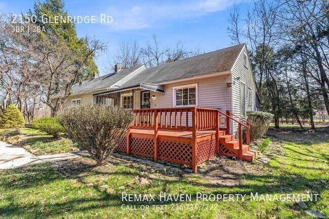 Building Photo - 2150 Glenridge Rd