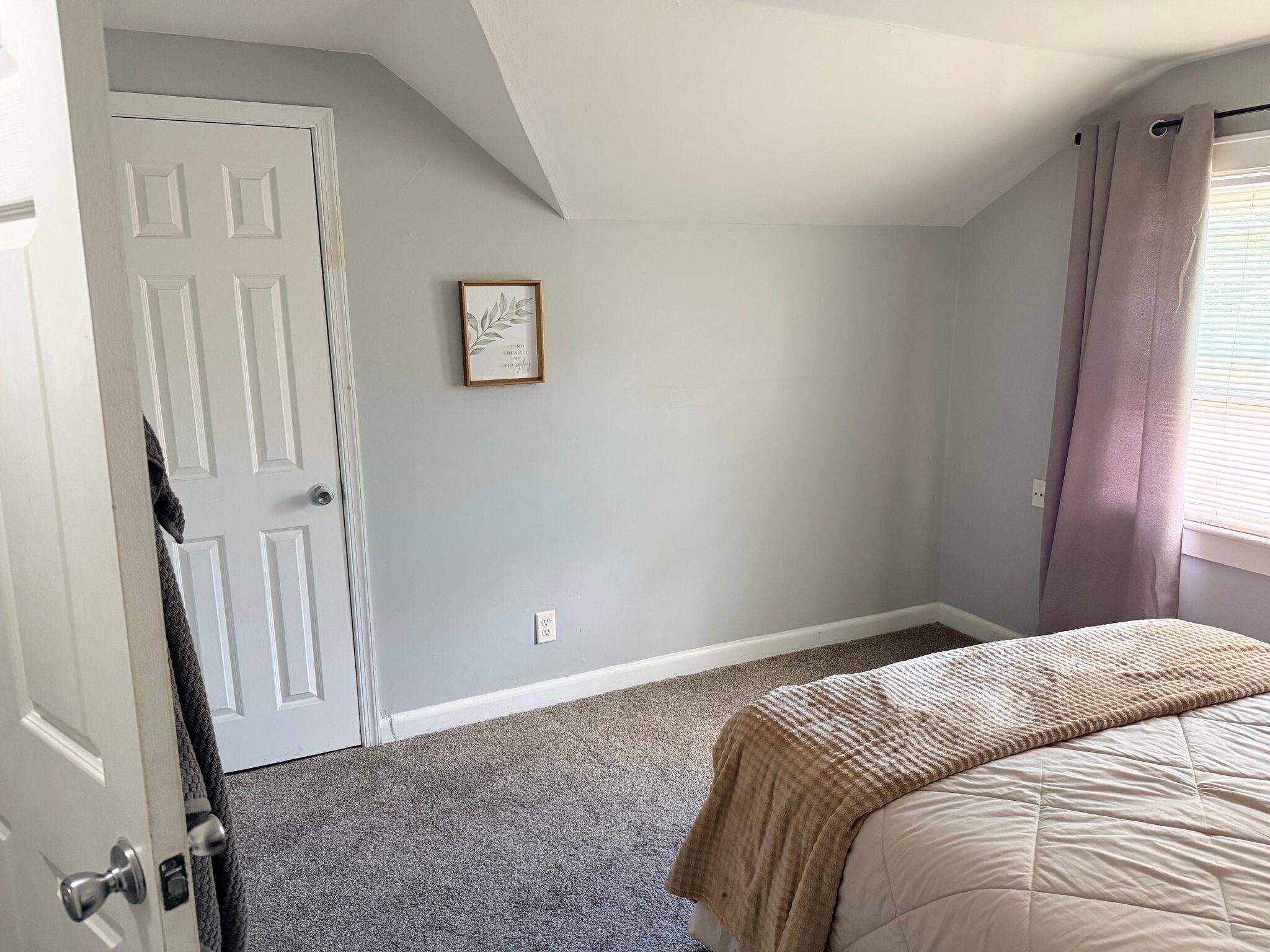 Building Photo - 6352 Edward St