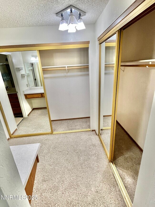 Building Photo - 1965 Woodtrail Dr