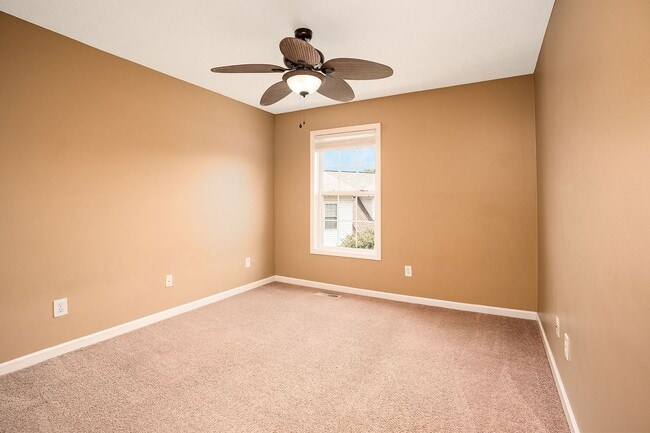 Building Photo - 2428 E University Dr