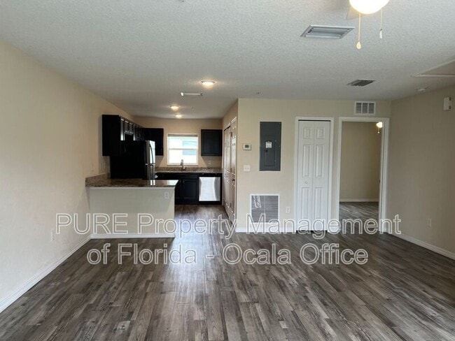 Building Photo - 7227 Midway Terrace