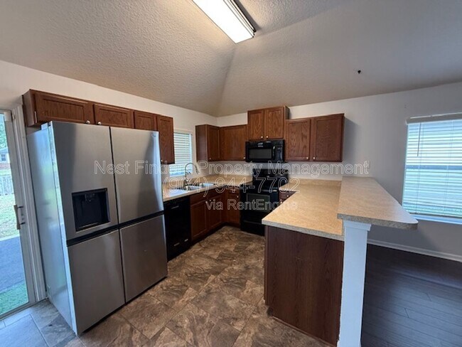 Building Photo - 12059 Hayden Lakes Cir