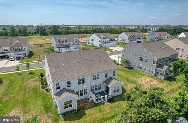 Building Photo - 33163 Oyster Cove Dr
