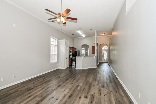 Building Photo - 1128 Averett Ln