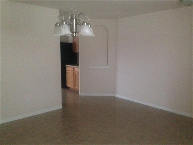 Building Photo - 18303 Barkers Green Way