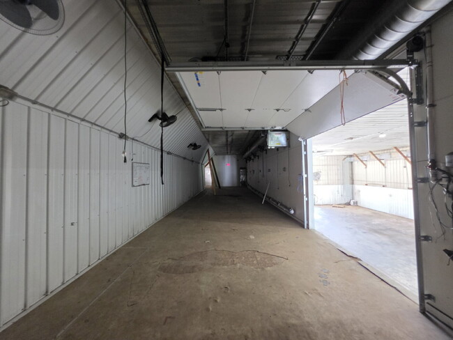 Building Photo - 24.2 Acres – Industrial Warehouse, Residential Or Office Space, Pole Shed & Recreational Land