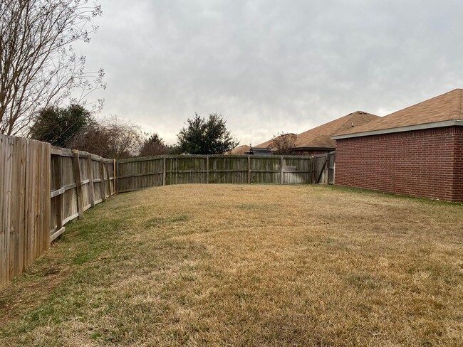 Building Photo - 4 BEDROOM + OFFICE, BELTON ISD