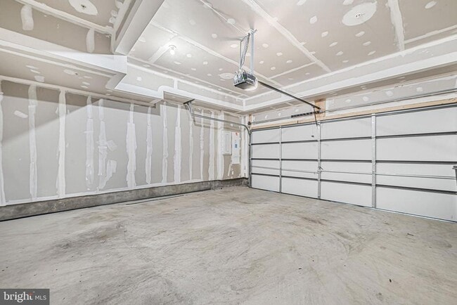 Building Photo - 16253 Connors Wy