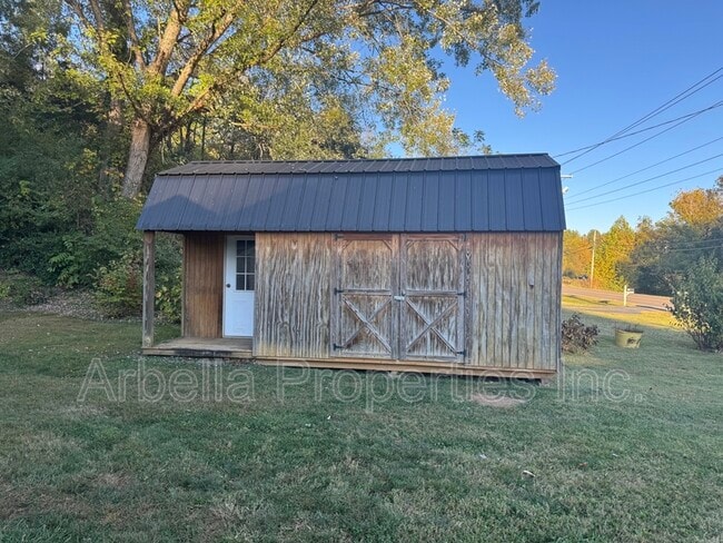 Building Photo - 1895 Milligan Hwy