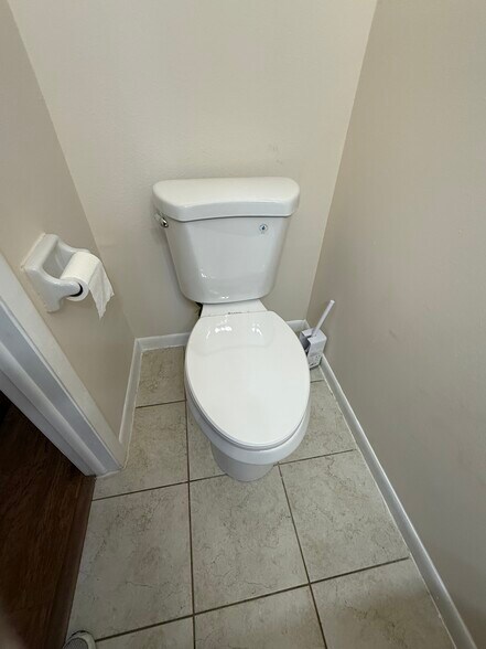 Building Photo - 5202 Sunridge Palms Dr
