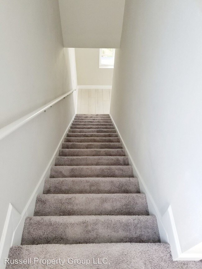 Building Photo - 4 br, 2.5 bath House - 227 46th Ave N