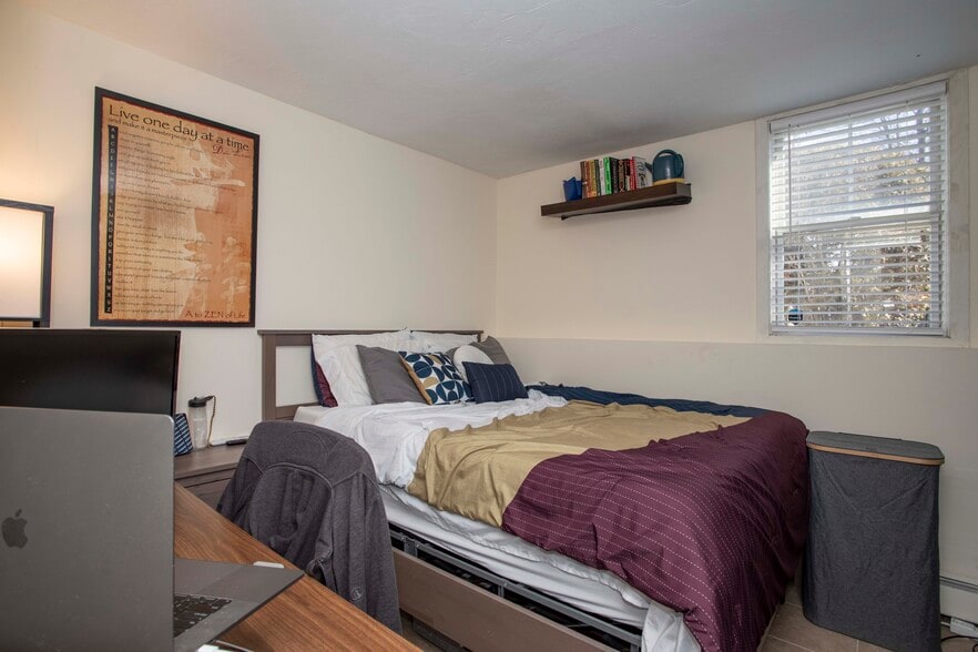 Primary Photo - 1 Terrace St