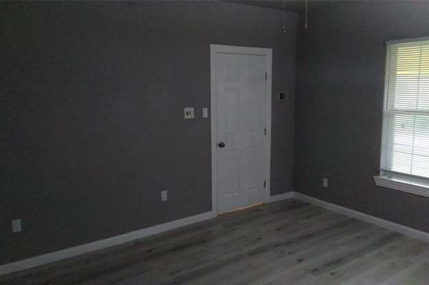 Building Photo - 7366 Meadowbrook Dr
