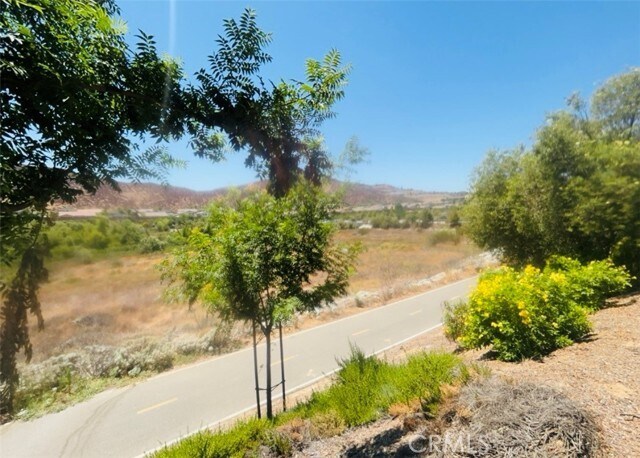 Building Photo - 24413 Comanche Creek Dr
