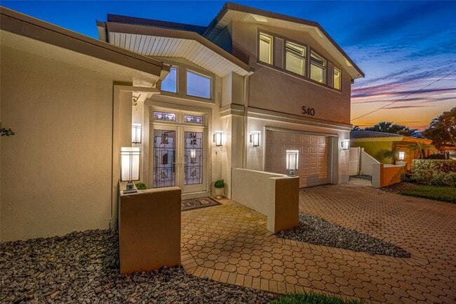 Building Photo - 540 59th Ave