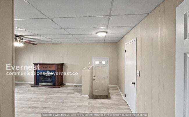 Building Photo - Beautiful 4 Bed & 2 Bath Home with Bonus Room / Pets Accepted