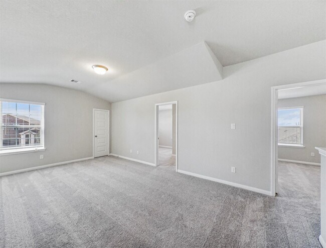Building Photo - 6618 River Cherwell Ct