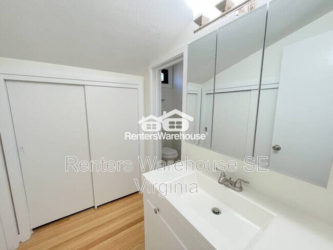 Building Photo - 354 Warrington Cir