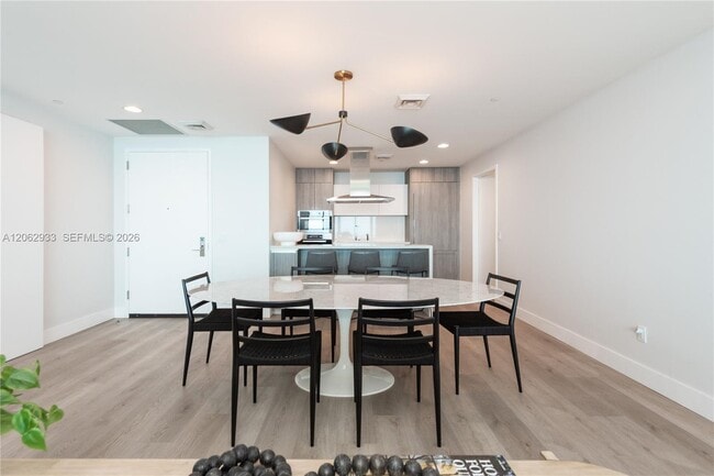 Building Photo - 360 Ocean Dr