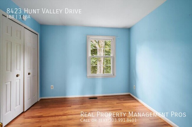 Building Photo - 8423 Hunt Valley Dr