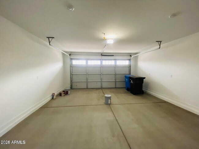 Building Photo - 9449 W Roma Ave