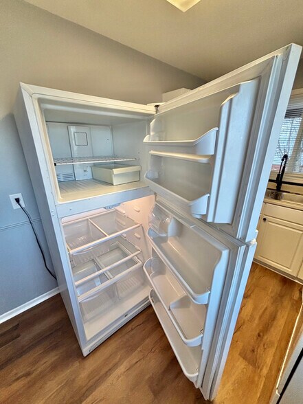 Building Photo - 720 Neal St