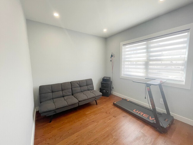 Building Photo - 26 Armm Ave