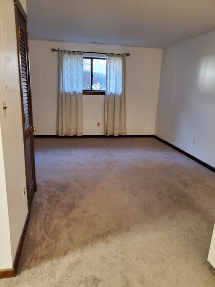 Carpet removed - 71 Aiken St