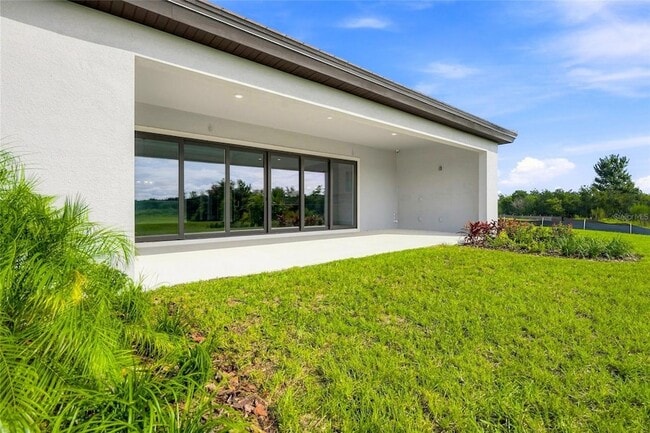 Building Photo - 10064 Lilac Mnr Trce