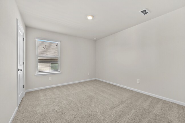 Building Photo - 2327 Whitworth St