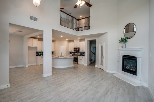 Building Photo - 1304 Wildflower Wy