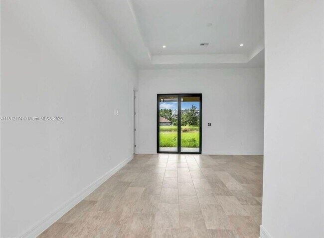 Building Photo - 2815 Nancy Dr