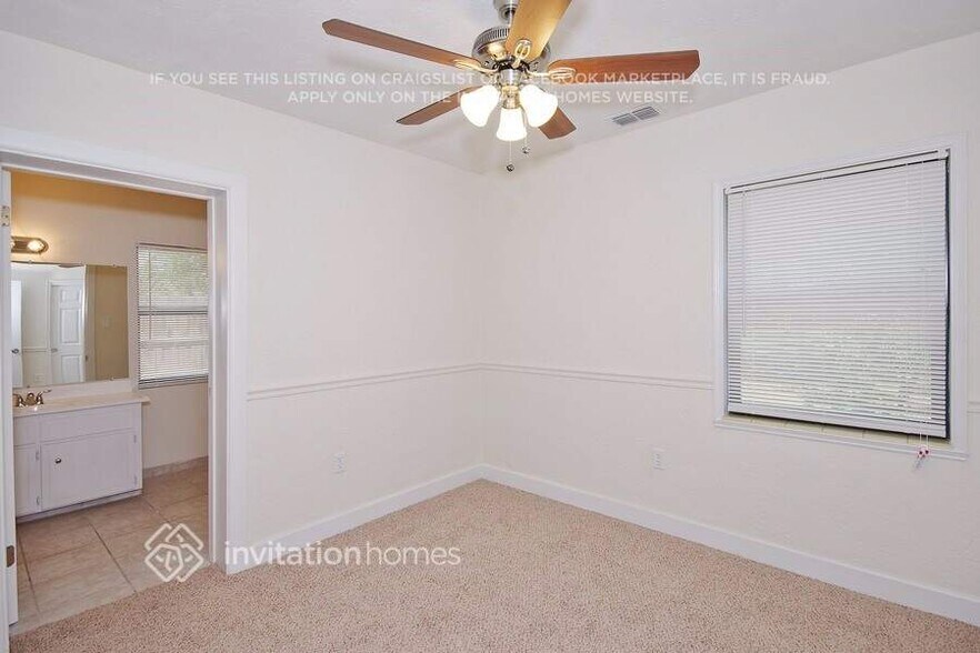 Building Photo - 840 Huntington Pl
