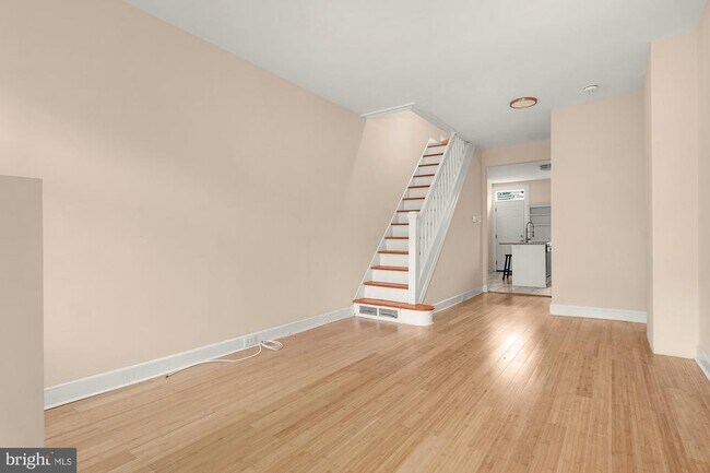 Building Photo - 151 N Potomac St