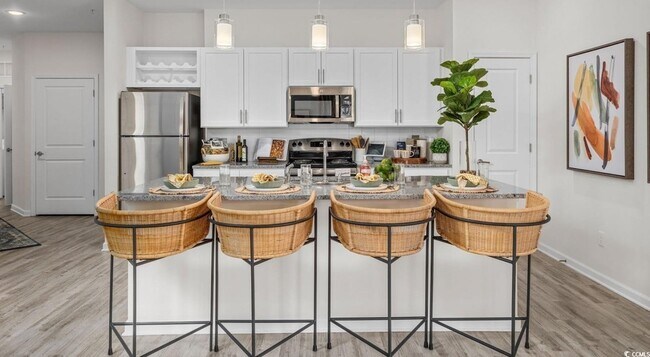 Building Photo - 5895 Arbor Isle Wy