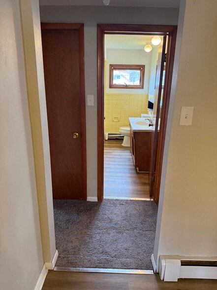 Building Photo - 739 Park Ave