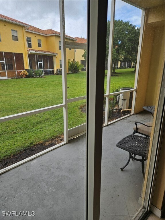 Building Photo - 9807 Solera Cove Pointe