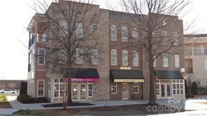 Building Photo - 105 Singleton Rd