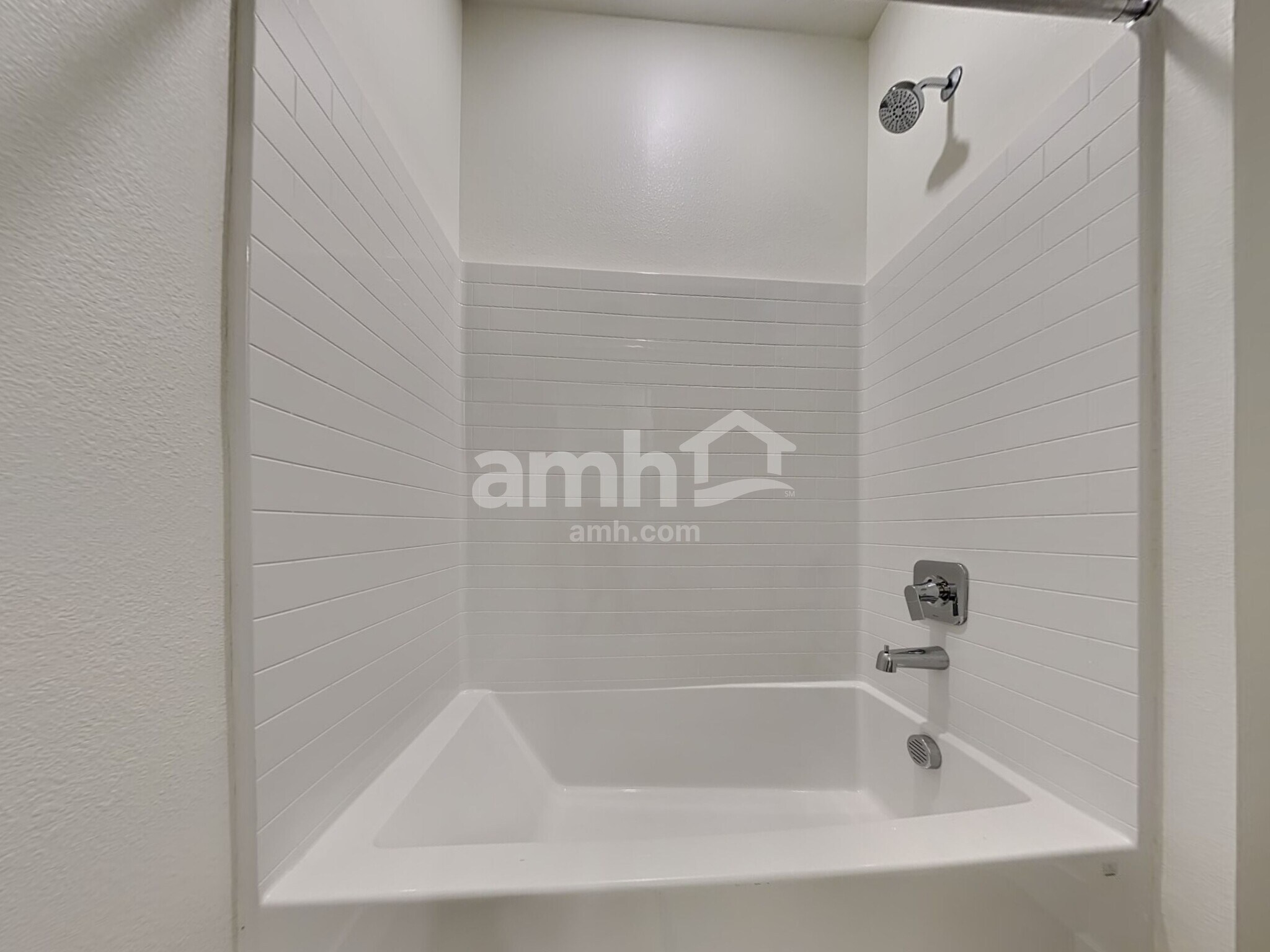 Building Photo - 541 Silverbell Falls Pl