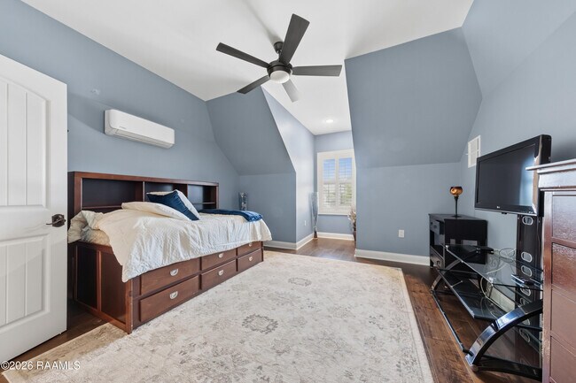 Building Photo - 117 San Sebastian Dr