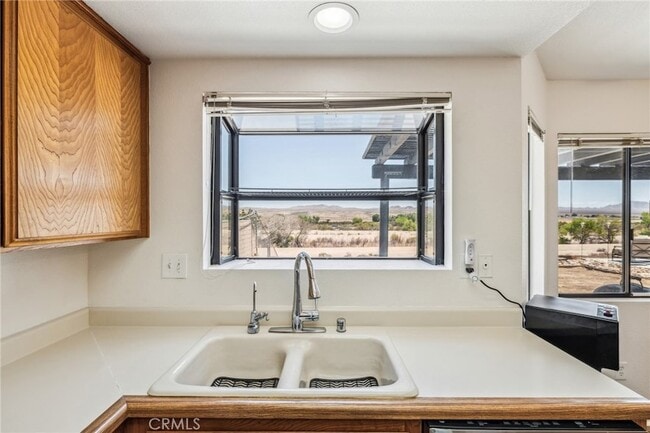 Building Photo - 26323 Corona Dr