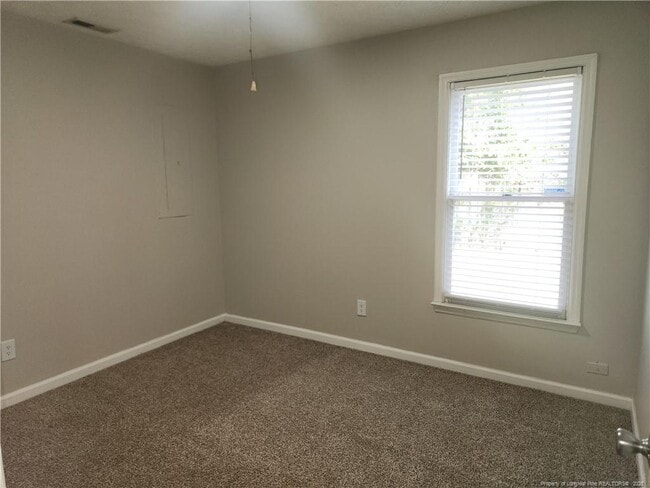 Building Photo - 5598 Quietwood Pl