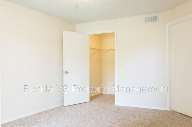 Building Photo - 2206 Antigua Pl