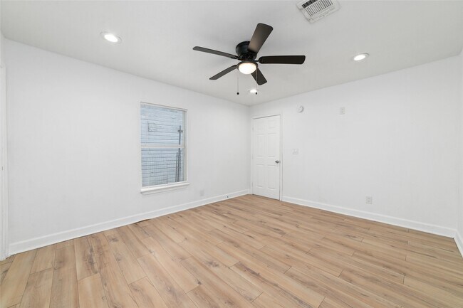Building Photo - 7125 Conley St