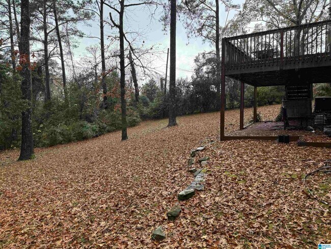 Building Photo - 3153 Woodhaven Dr