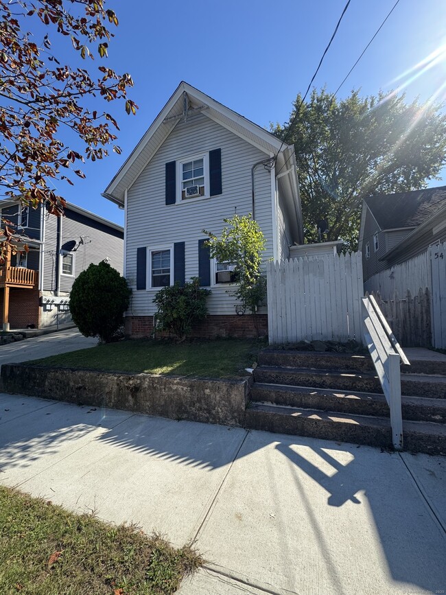 Primary Photo - 54 Lombard St